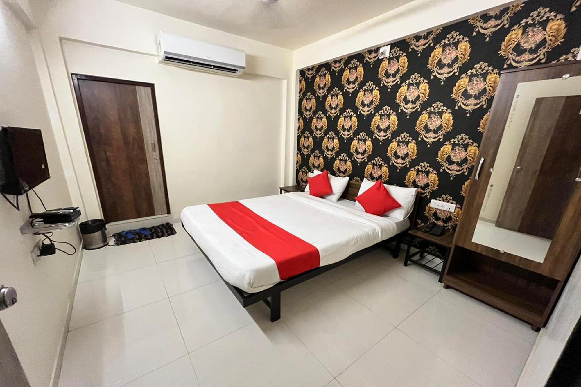 Hotel Kalyan Palace Watuwa Eksteriør bilde