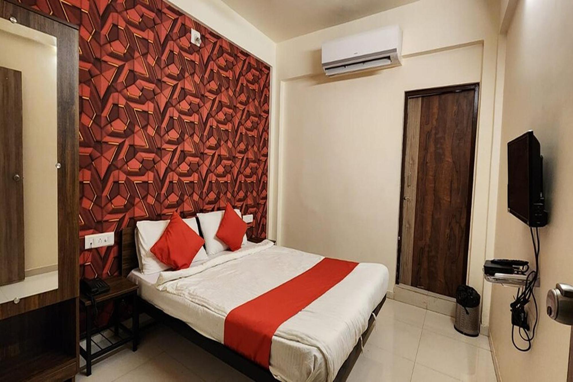 Hotel Kalyan Palace Watuwa Eksteriør bilde