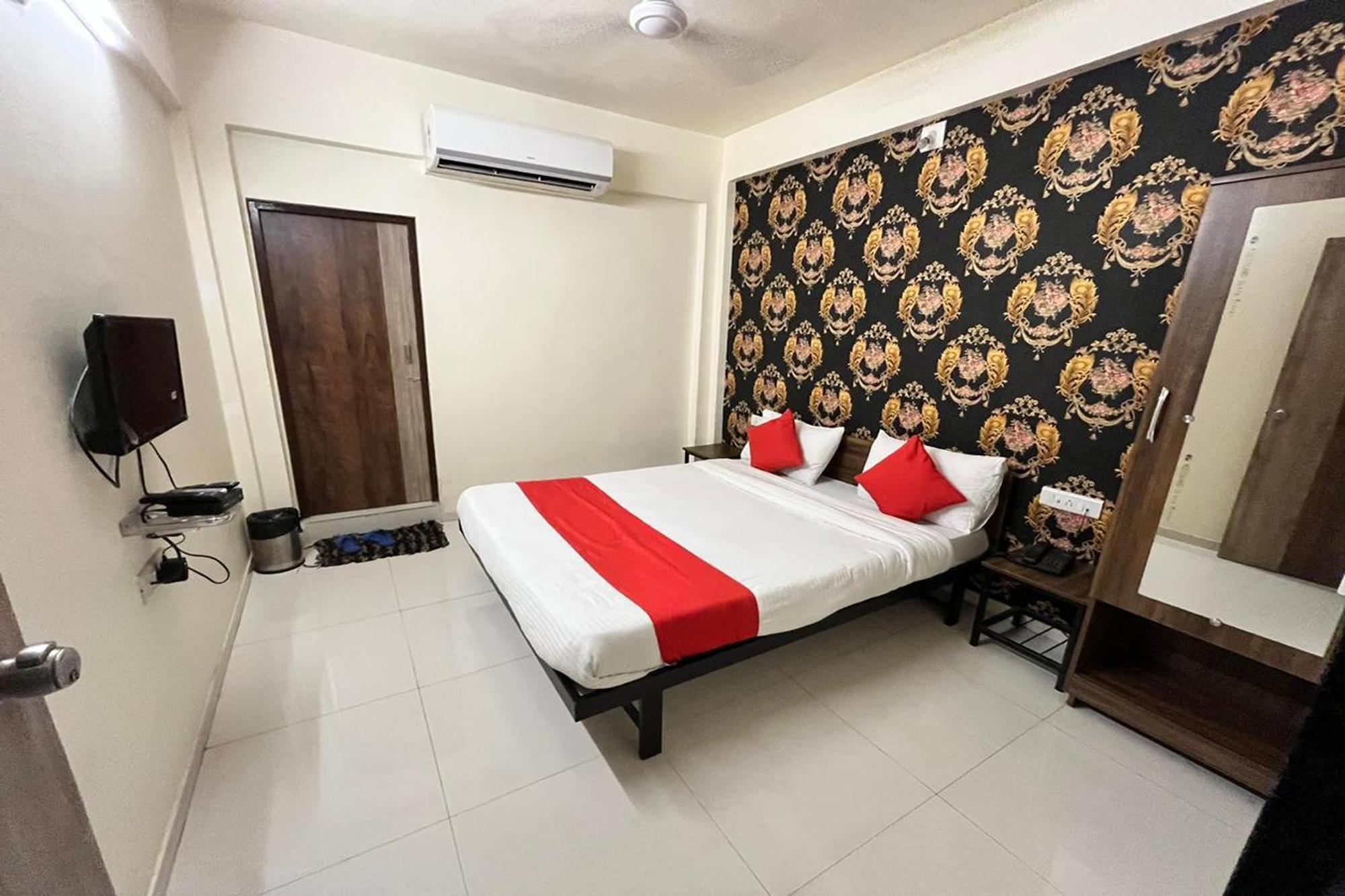 Hotel Kalyan Palace Watuwa Eksteriør bilde