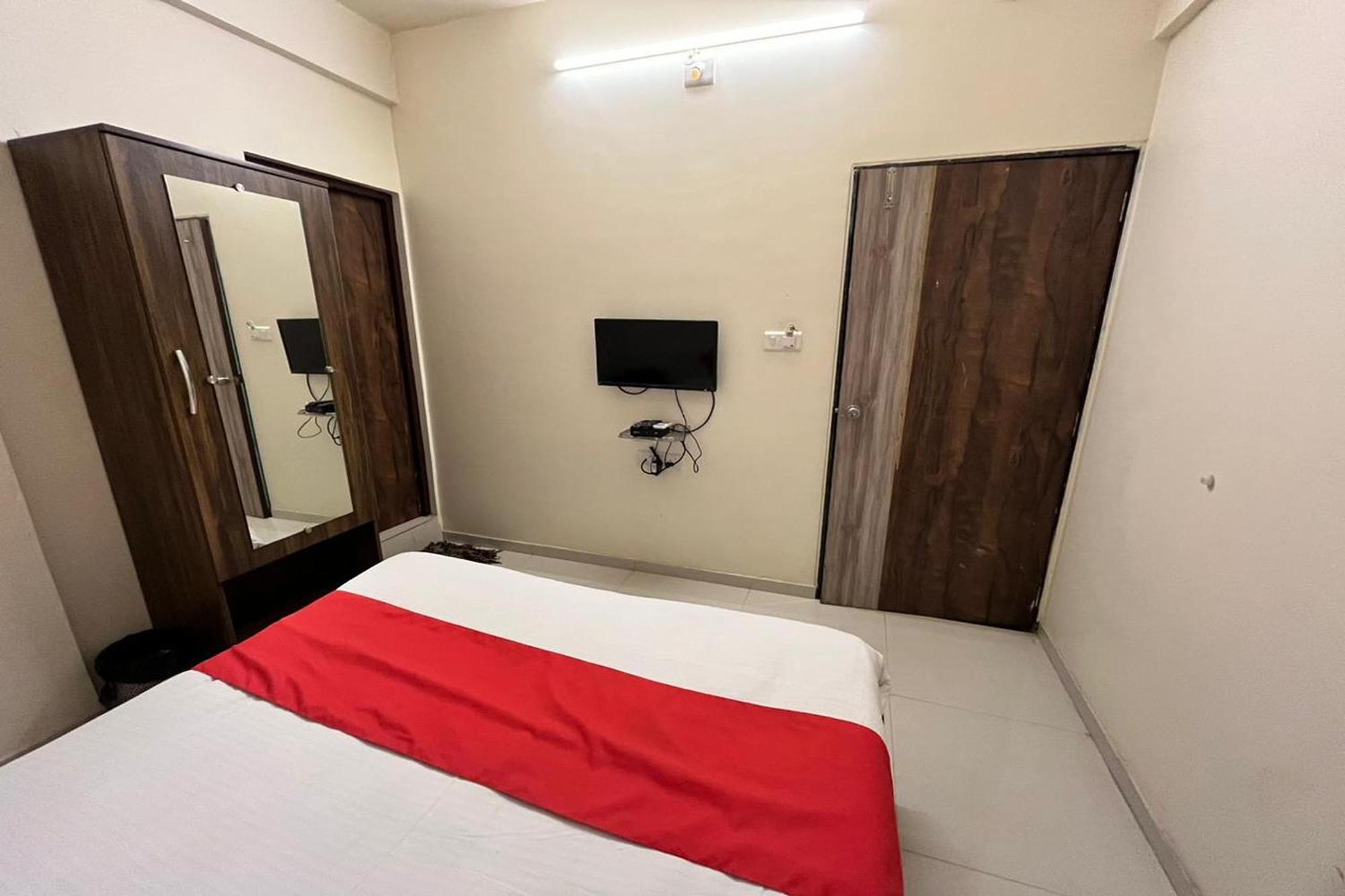 Hotel Kalyan Palace Watuwa Eksteriør bilde